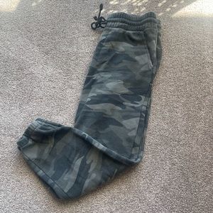 Camouflage, sweatpants with drawstring